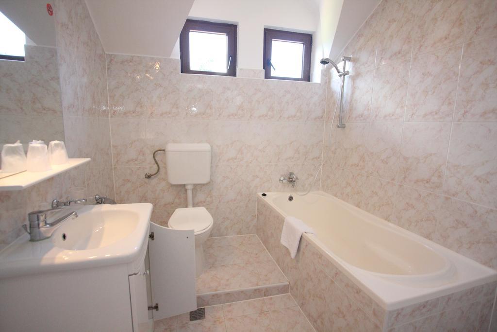 Hotel Ruia Poiana Brasov Esterno foto