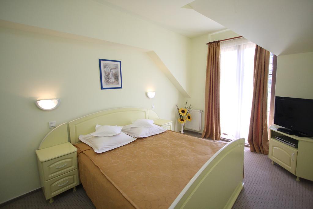 Hotel Ruia Poiana Brasov Esterno foto